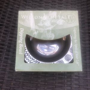 Wilton Armetale dipping bowl